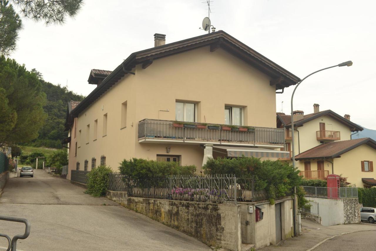 B&B Alla Busa Rovereto  Bagian luar foto